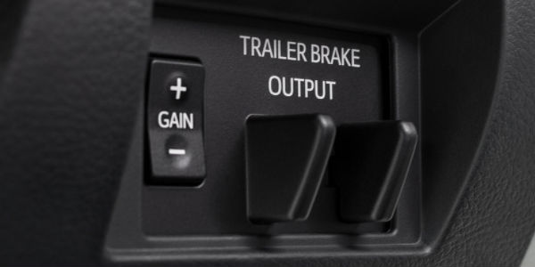 Close Up of 2018 Toyota Tundra Trailer Brake Output Controls